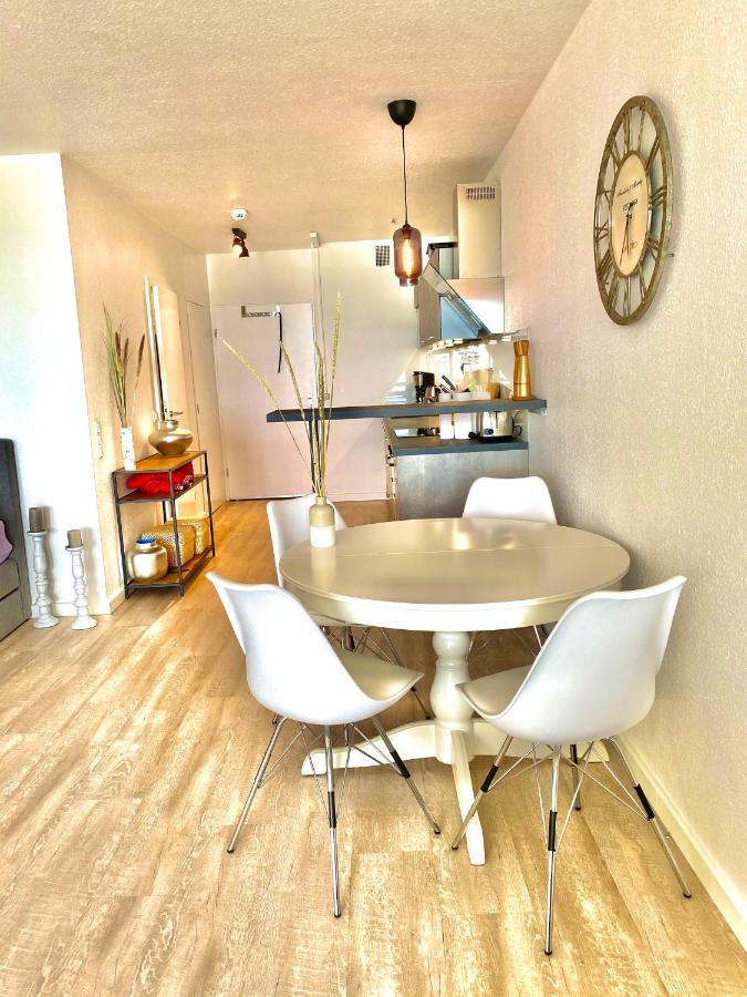 Studio Mit Panorama-Meerblick Und Direkter Strandlage In Scharbeutz Buitenkant foto